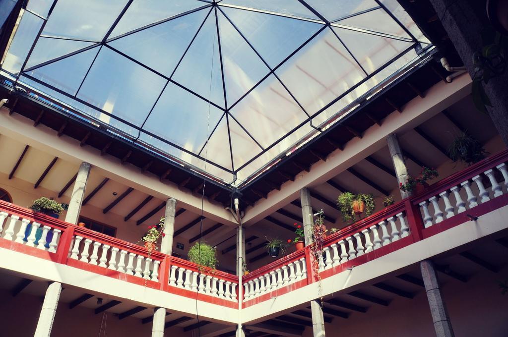 Hostal Quito Cultural Esterno foto