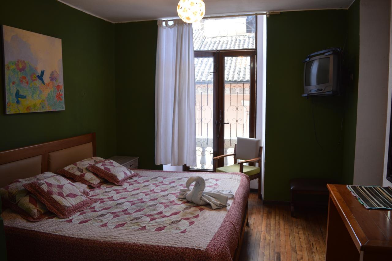 Hostal Quito Cultural Esterno foto