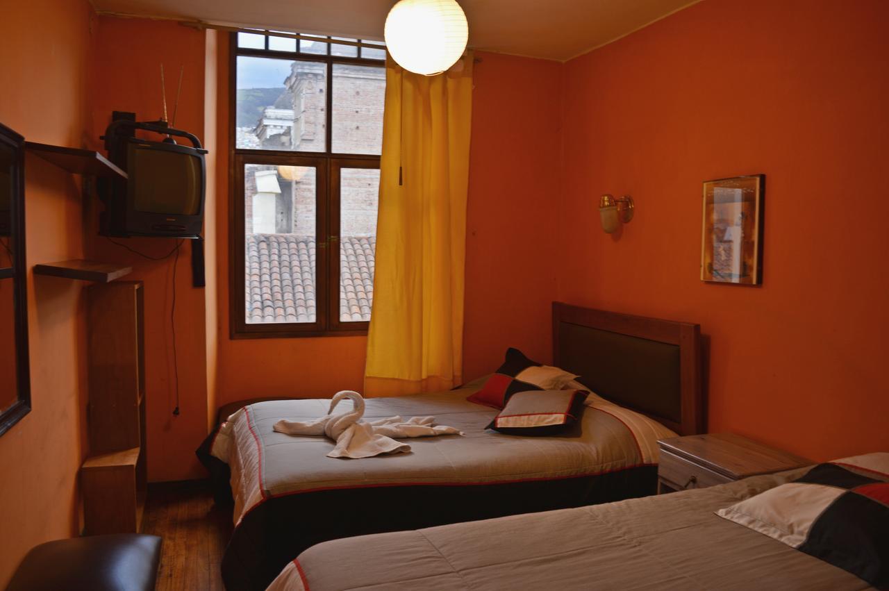 Hostal Quito Cultural Esterno foto