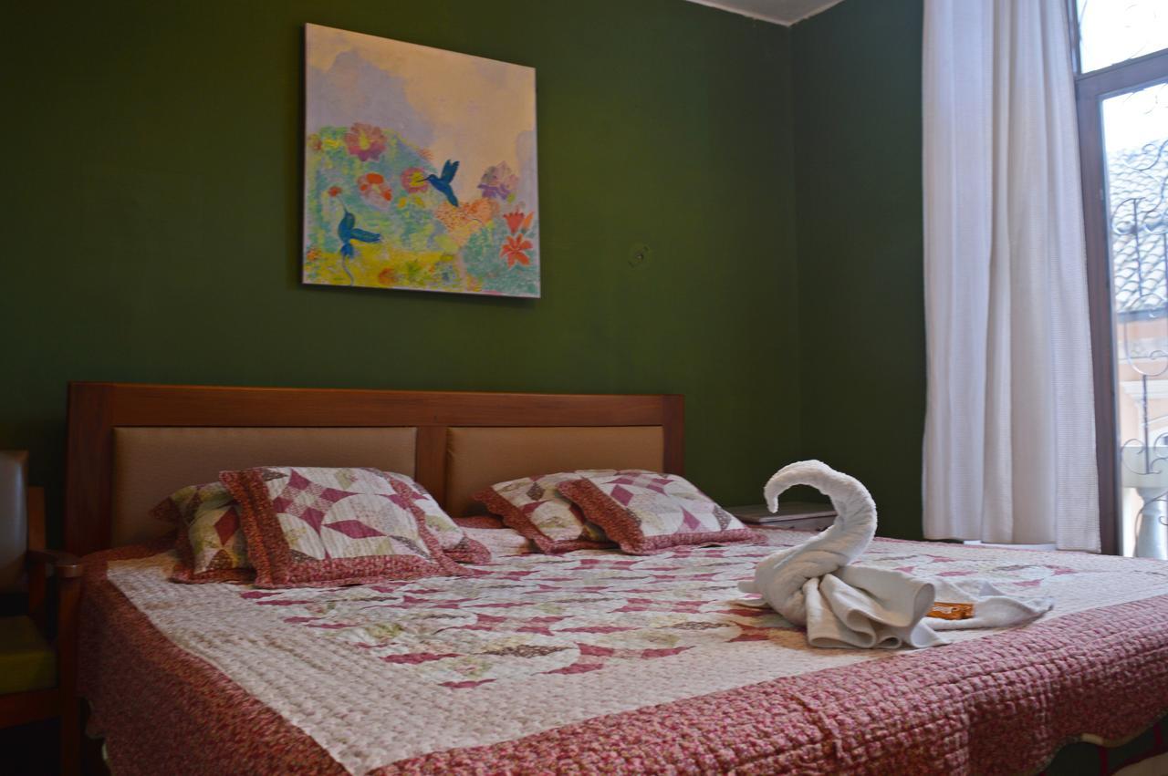 Hostal Quito Cultural Esterno foto