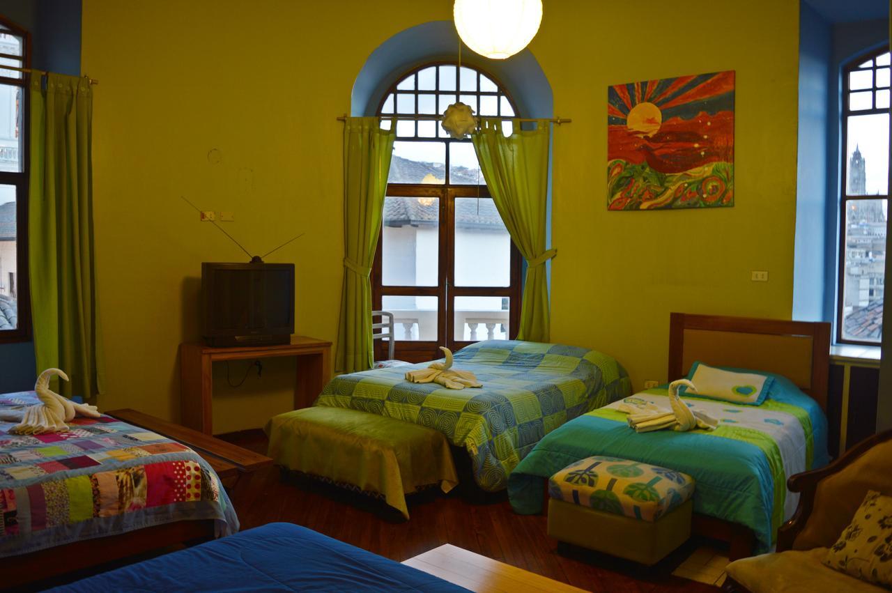 Hostal Quito Cultural Esterno foto