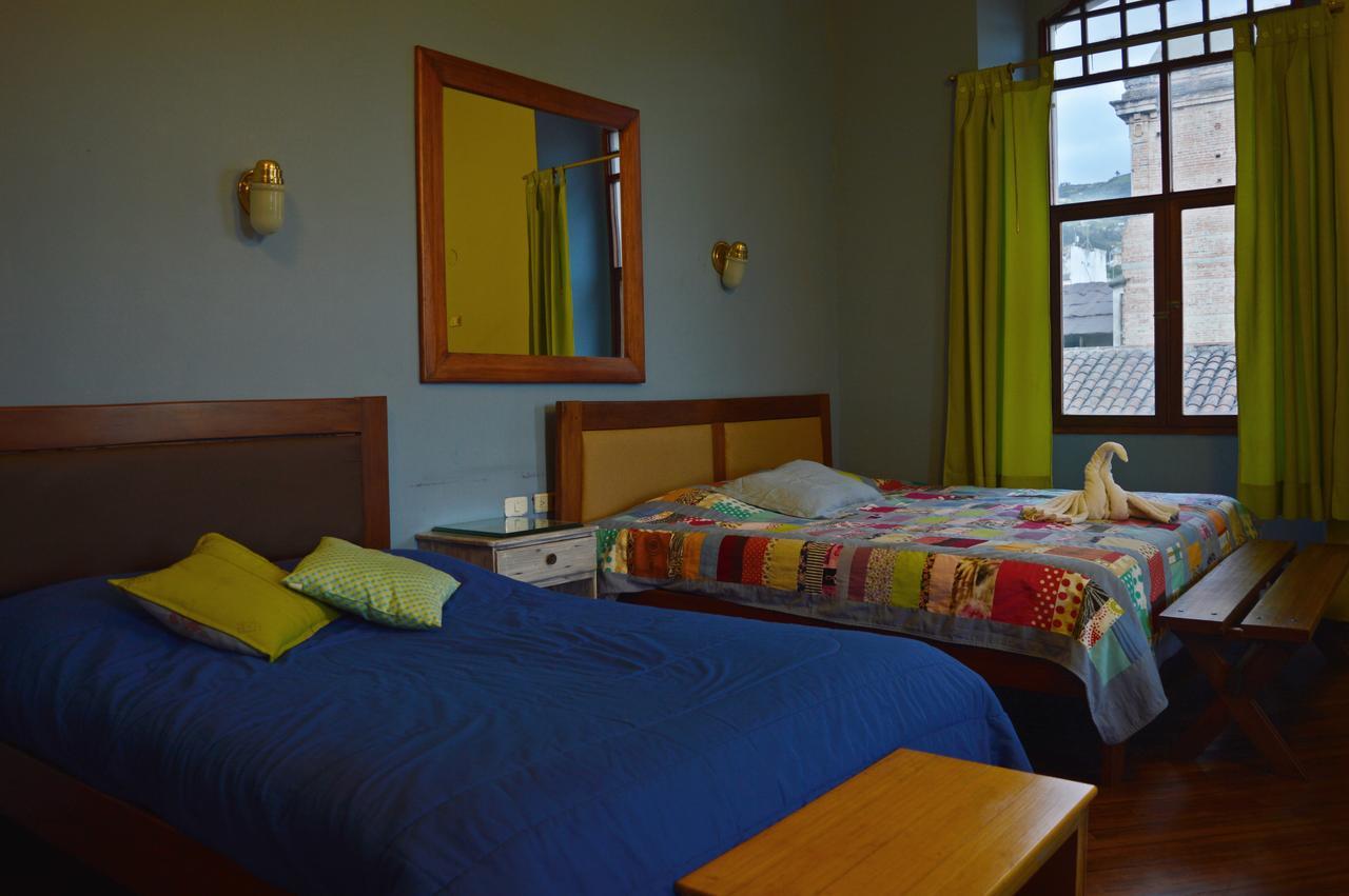 Hostal Quito Cultural Esterno foto