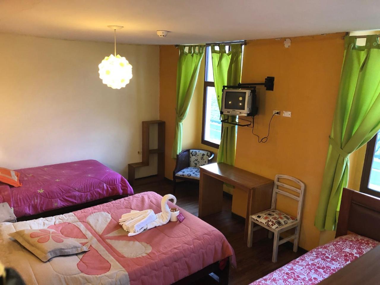Hostal Quito Cultural Esterno foto
