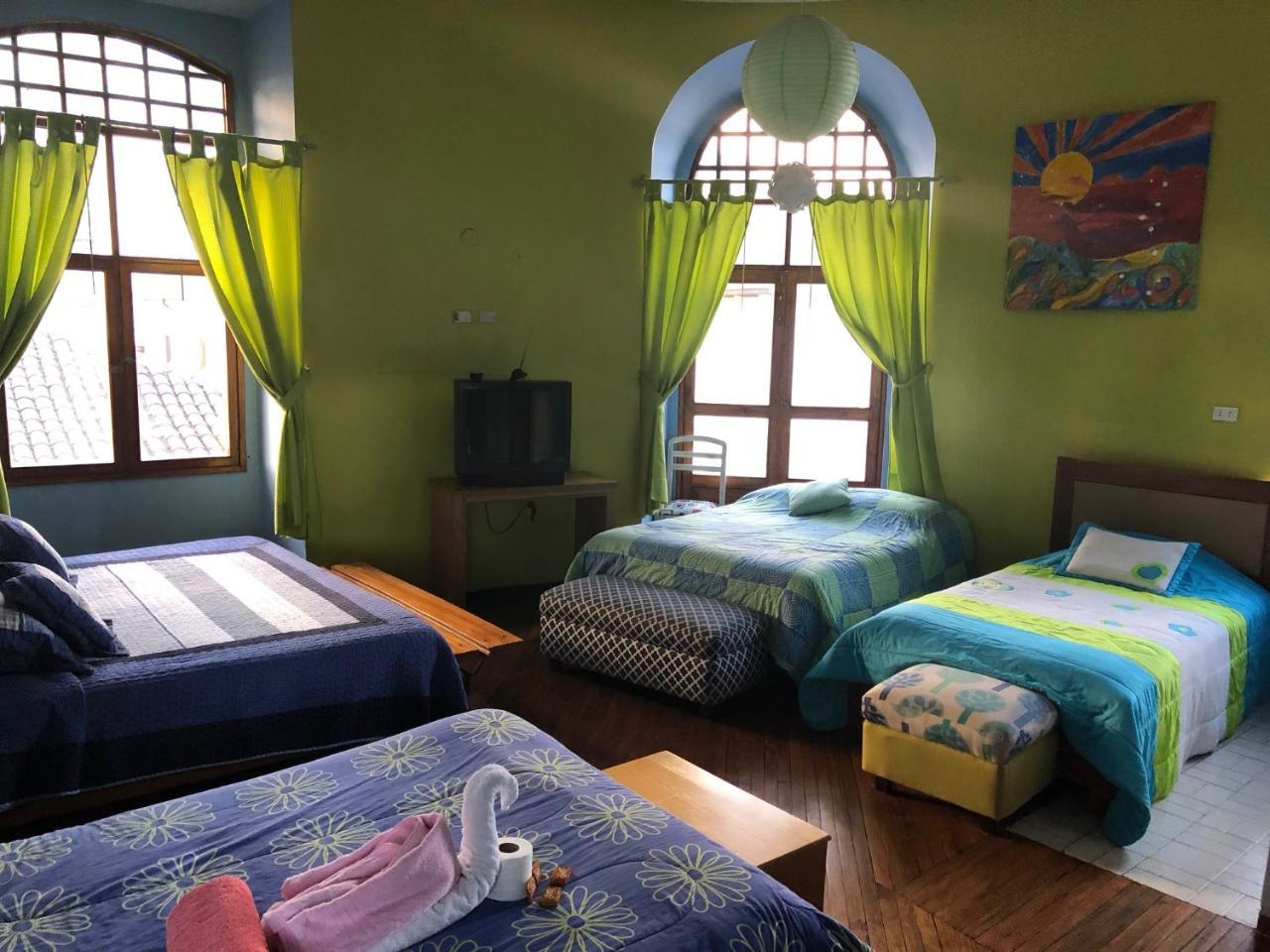 Hostal Quito Cultural Esterno foto